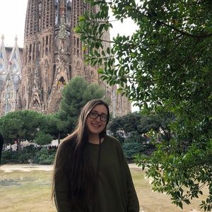 Meet your Posher, Haley